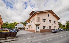 B&B Mio Nonno Rooms Ljubljana Ex Bizeljcan Rooms